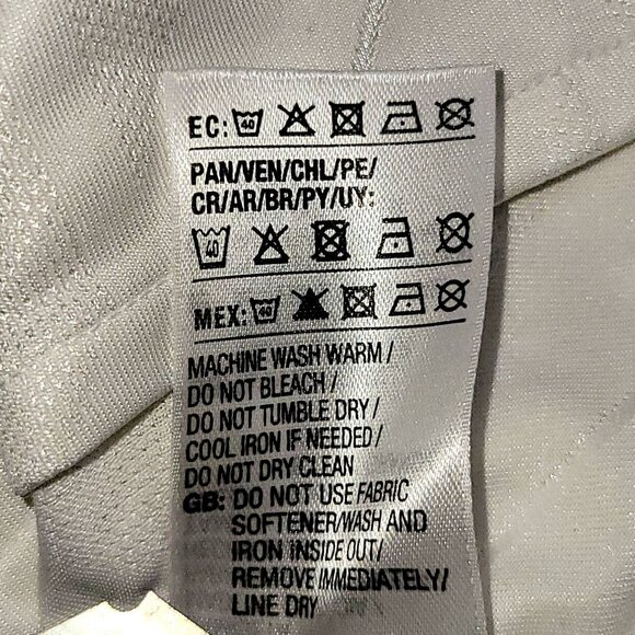 Cristiano Ronaldo Real Madrid 2017 2018 LAST GAME FINAL Soccer Jersey BNWT XL - Picture 10 of 11